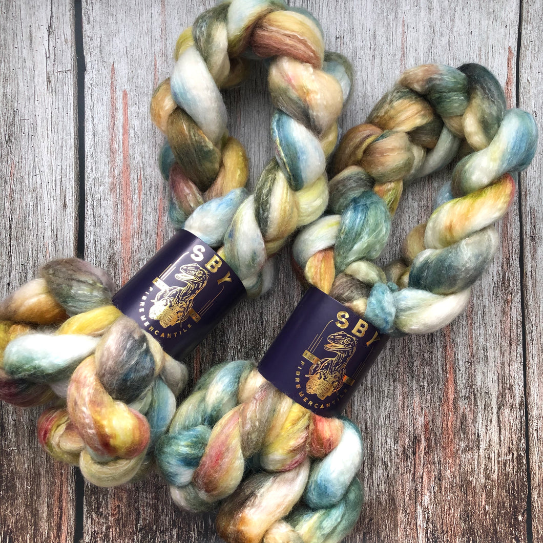 Merino / Bamboo / Silk Roving - Aslan