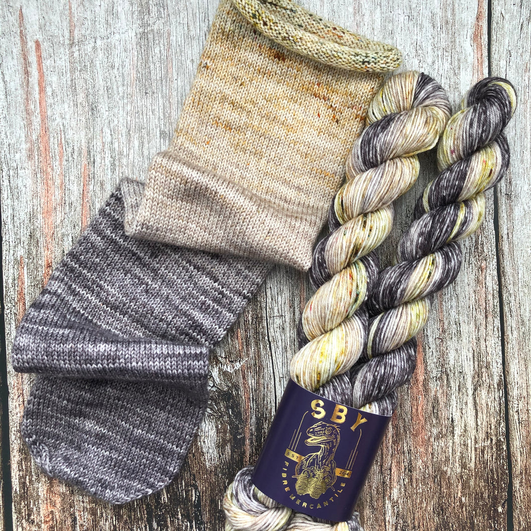 Deconstructed Fade Sock - Falkor + Helm's Deep + Stark