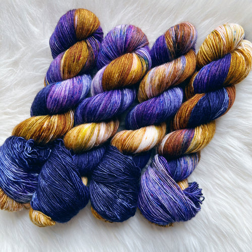 Merino Single Sock - Violet, Tairn & Andarna