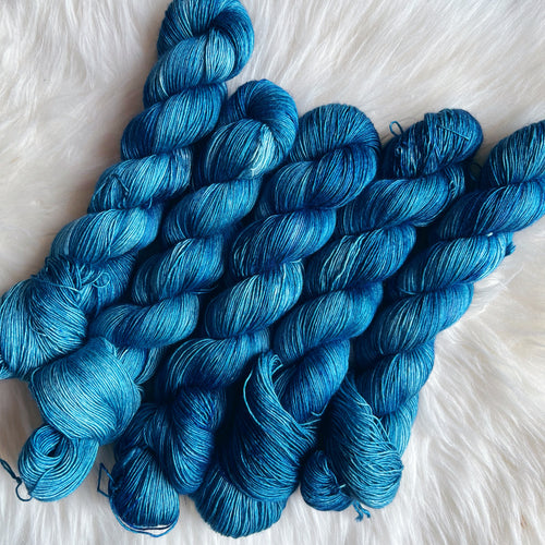 Oliver's Silk Single - Whalesfjord