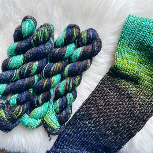 Deconstructed Fade Worsted - Clever Girl
